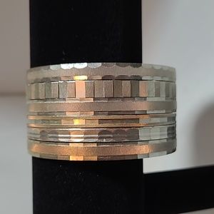Vintage 1980's Bracelet Silvertone Bangles